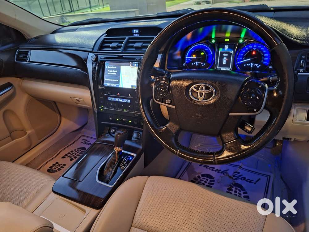 Toyota Camry Hybrid, 2017, Petrol