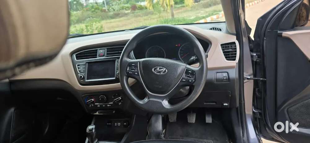 Hyundai Elite I20 2020 Petrol 61000 Km Driven