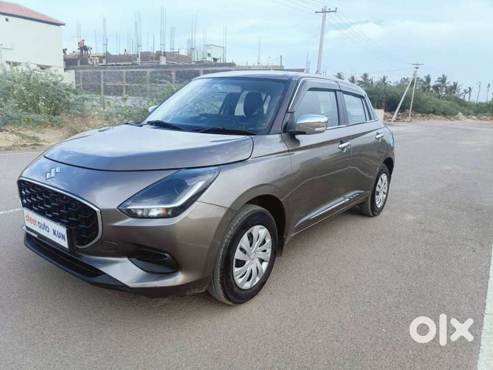 Maruti Suzuki Swift Vxi + Manual, 2025, Petrol