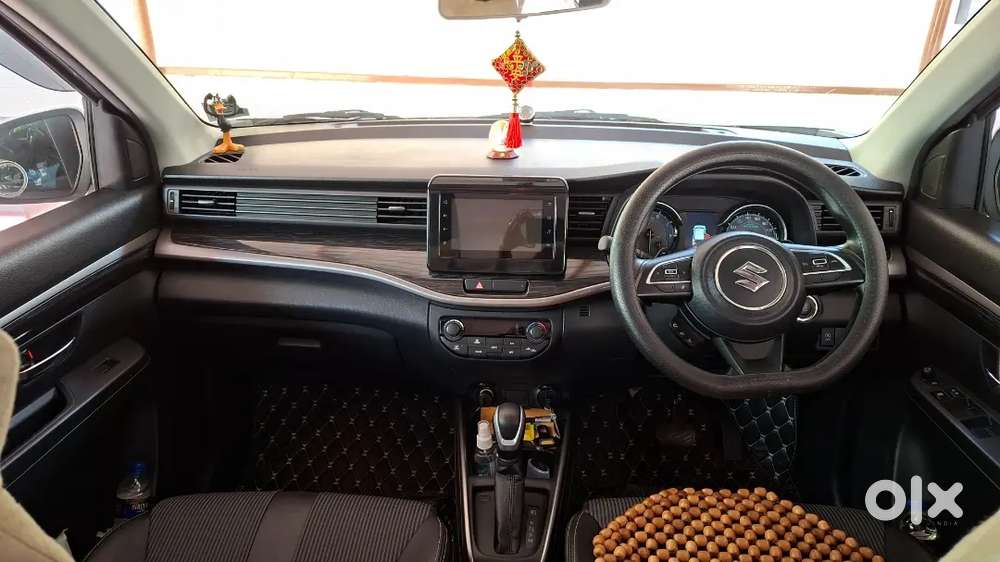 Maruti Suzuki Xl6 2025 Petrol 4700 Km Driven 6 Seater Captain Seat.