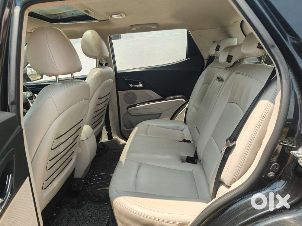 Mahindra Xuv300 W8 Option Diesel, 2021, Diesel