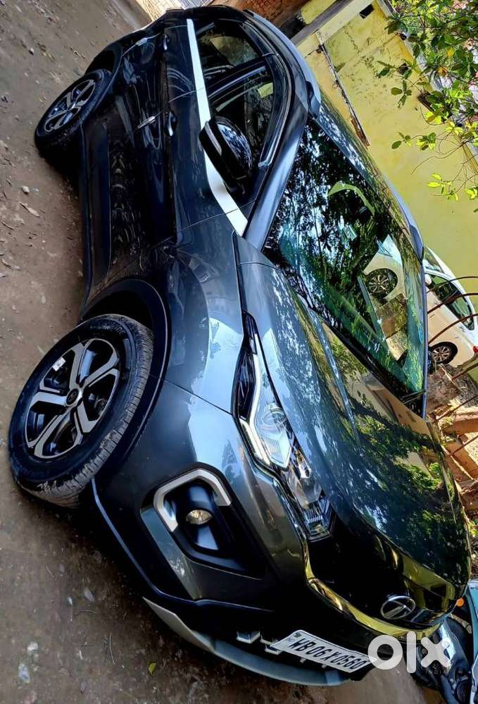 Tata Nexon 1.2 Revotron Xza Plus (o) Amt, 2022, Petrol