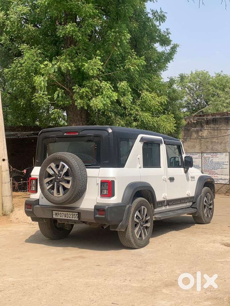 Mahindra Thar Roxx 2025