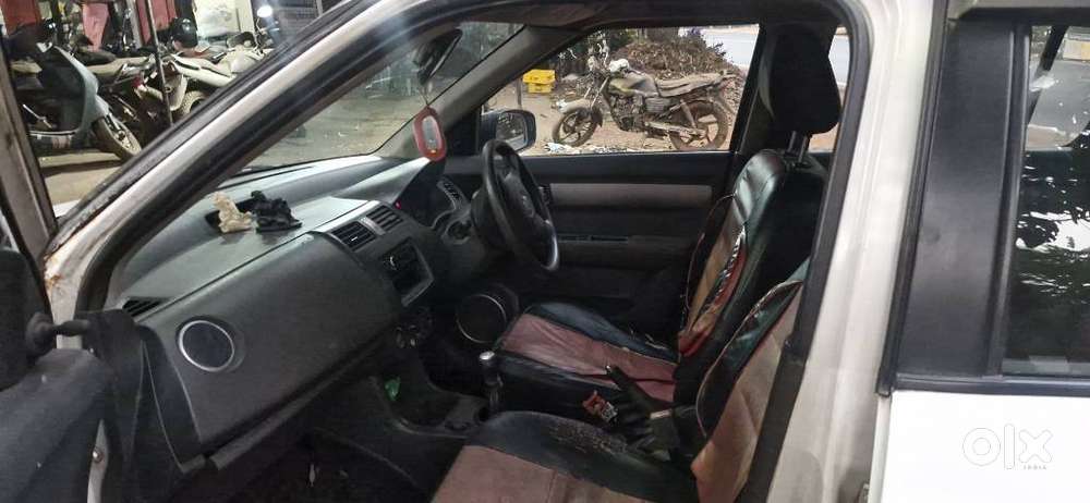 Maruti Suzuki Swift Vxi Abs Bsiv, 2009, Petrol