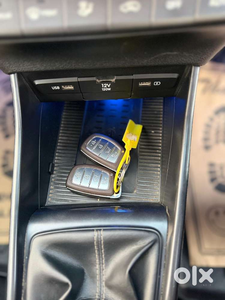 Top Model Hyundai New I20 Asta (o)petrol Manual 2021