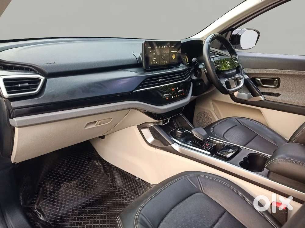 Tata Safari Pure Plus At, 2025, Diesel