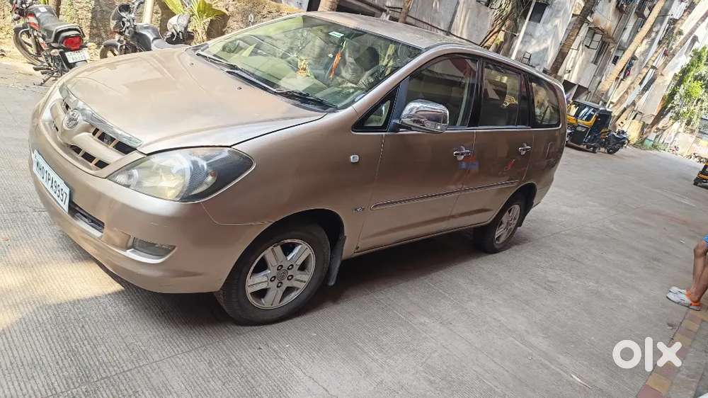 Immaculate Condition Toyota Innova 2.5 V 2006