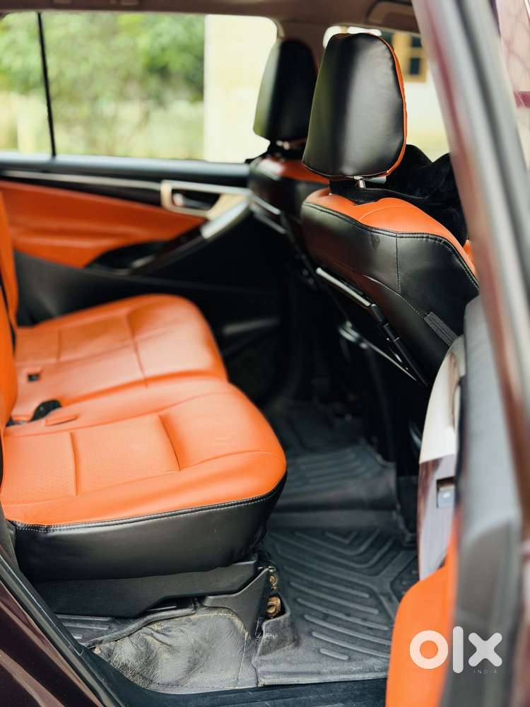 Toyota Innova Crysta 2.4 Vx Mt, 2017, Diesel