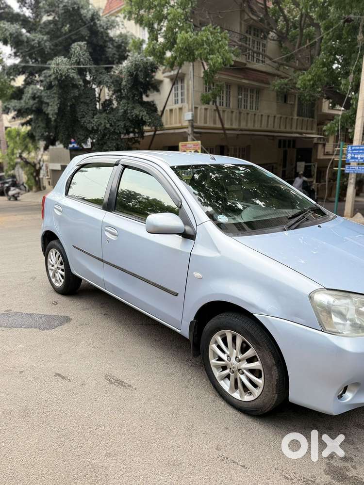 Toyota Etios 2010-2012 V, 2011, Petrol