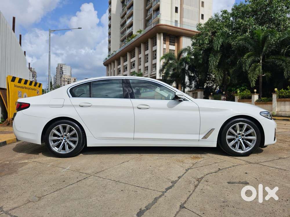 Bmw 5 Series 2.0 520d Luxury Line, 2022, Diesel