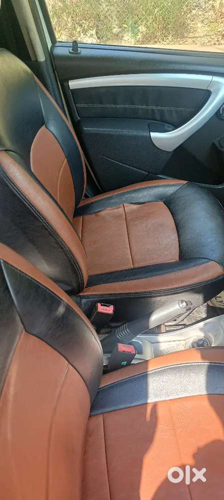 Renault Duster 2015 Awd Diesel 130000 Km Driven