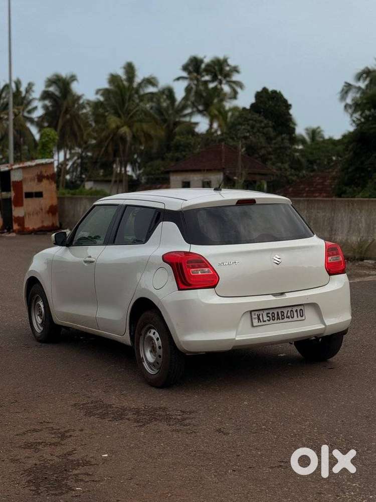 Maruti Suzuki Swift Vxi, 2019, Petrol