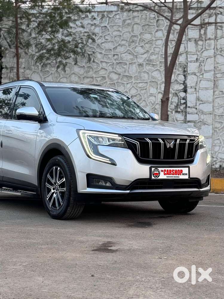 Mahindra Xuv700 2.0 Ax 7 Petrol At Str, 2022, Petrol