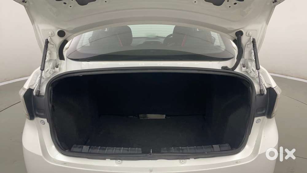 Tata Tigor Xza Plus, 2022, Petrol