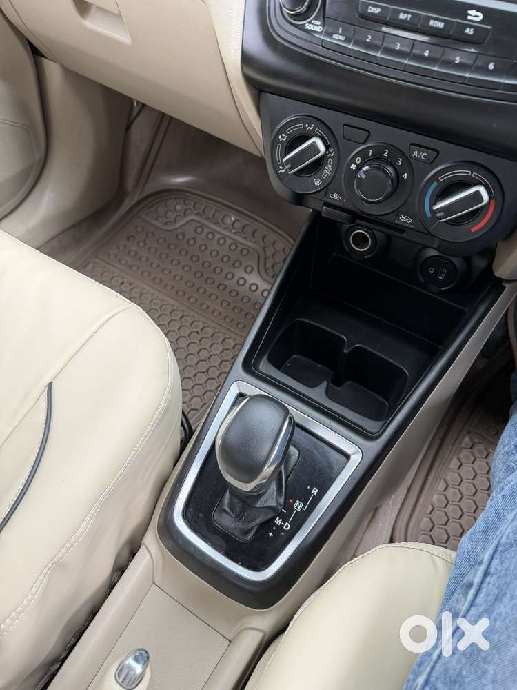 Maruti Suzuki Swift Dzire Vxi(o) Amt, 2017, Petrol