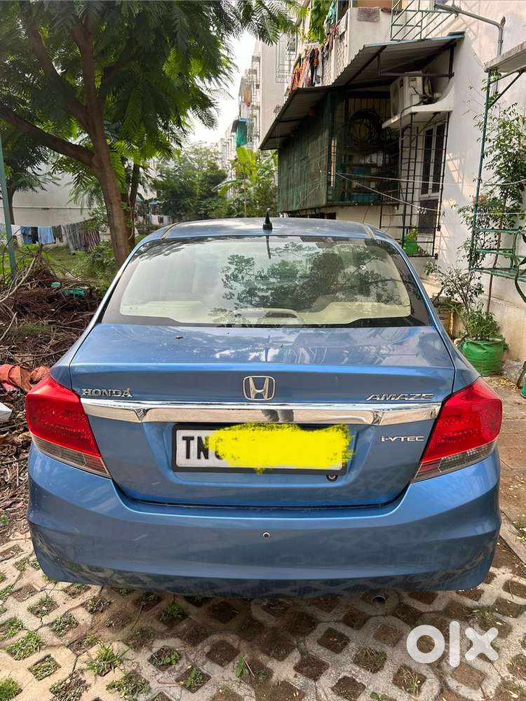 Honda Amaze Petrol 2013
