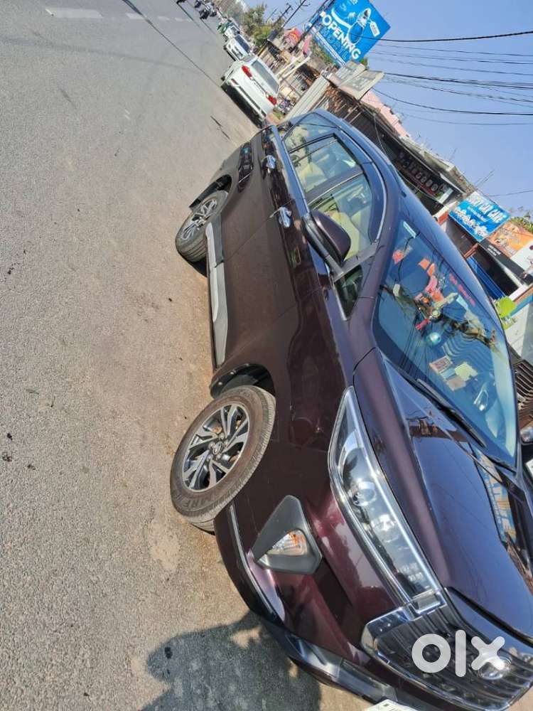 Toyota Innova Crysta 2.5z, 2023, Diesel