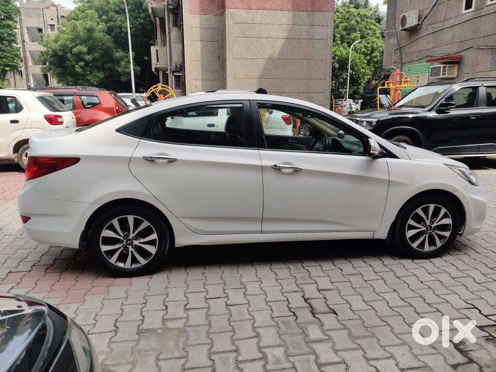 Hyundai Verna 1.6 Sx Vtvt, 2014, Petrol