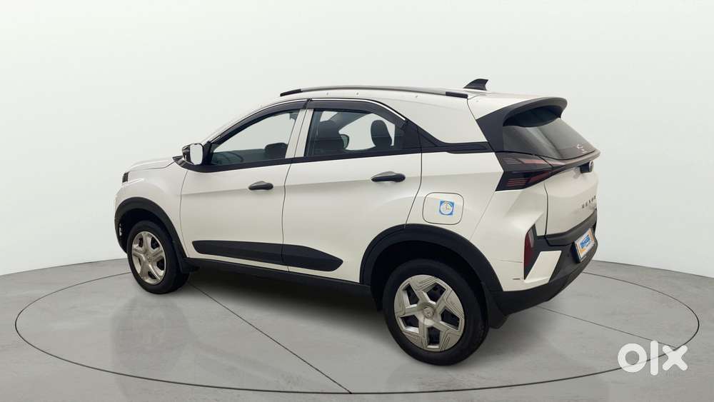 Tata Nexon Smart Plus S 1.2 Revotron Petrol 5 Mt, 2024, Petrol