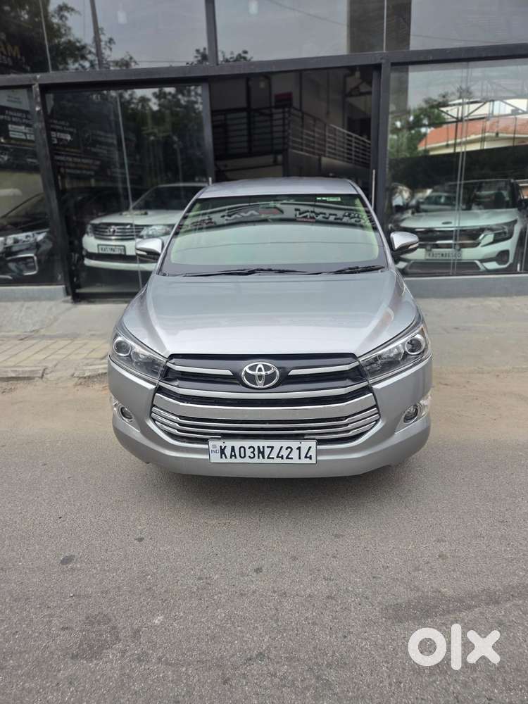 Toyota Innova Crysta 2.4 G Mt, 2016, Diesel