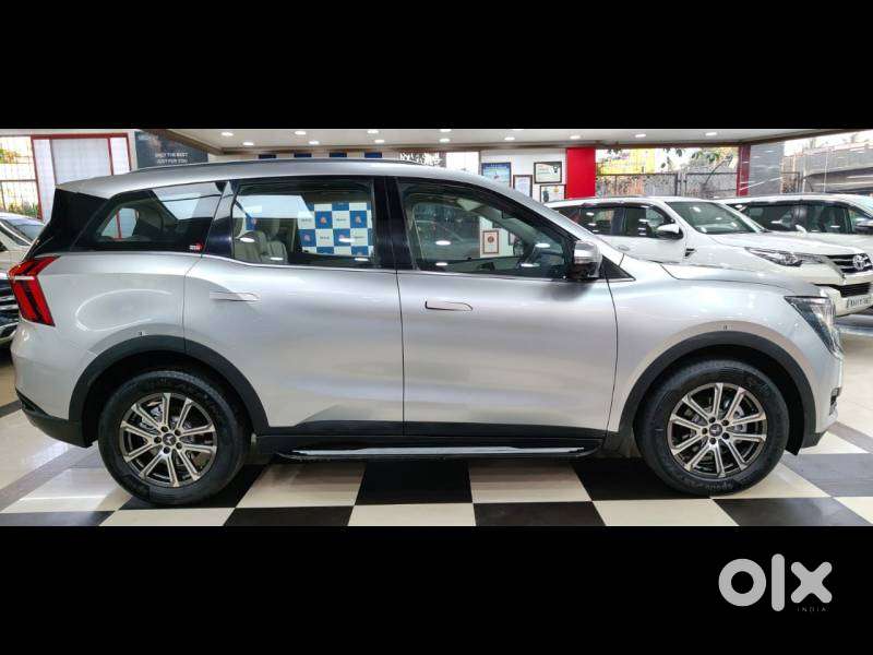 Mahindra Xuv700 2.2 Ax 7 Diesel At Luxury Pack Str Awd, 2022, Diesel