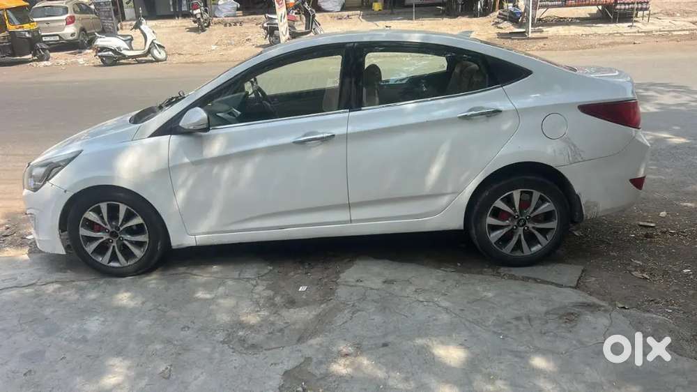 Hyundai Verna Well Maintained Front Brand New Tyre New Sound System...