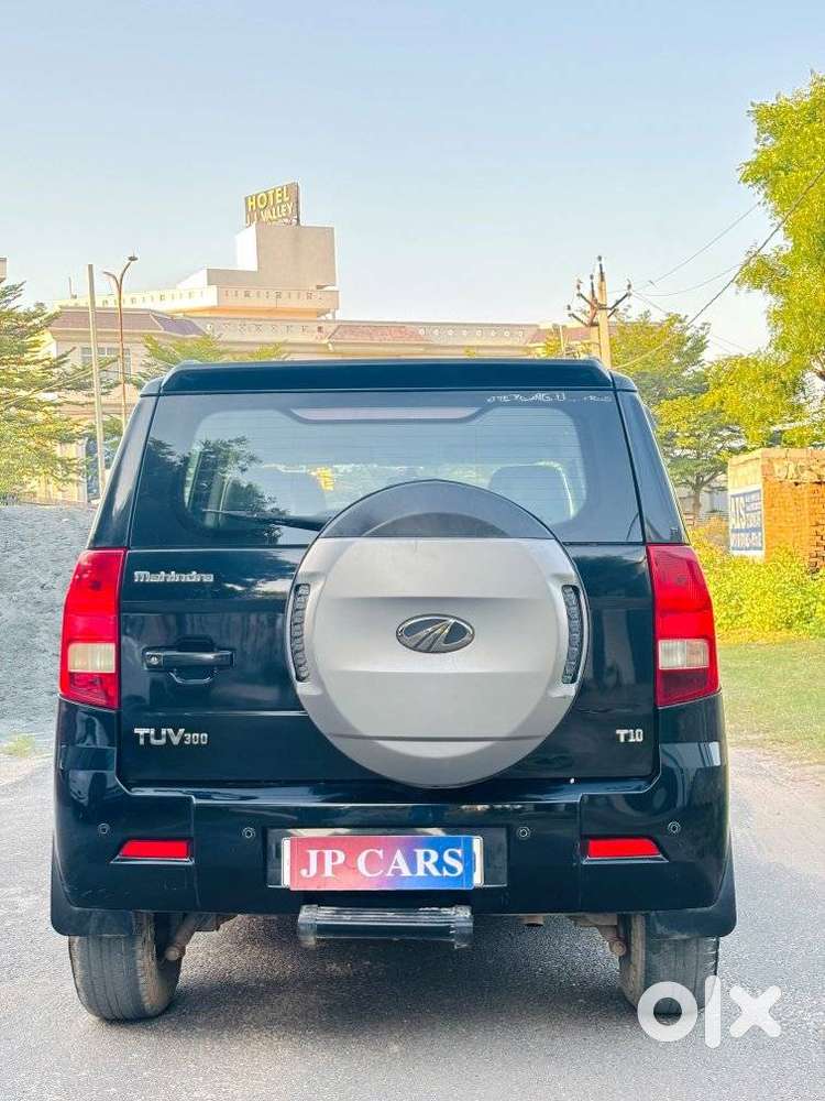 Mahindra Tuv 300 T10, 2019, Diesel