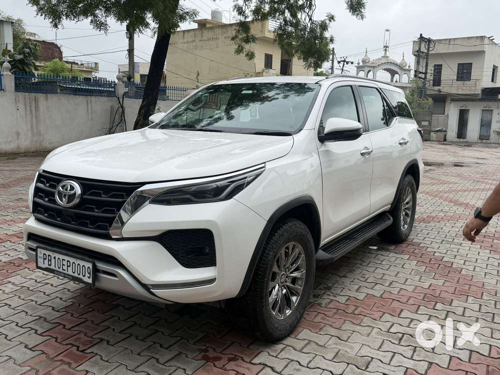 Toyota Fortuner 3.0 4x2 Automatic, 2024, Diesel