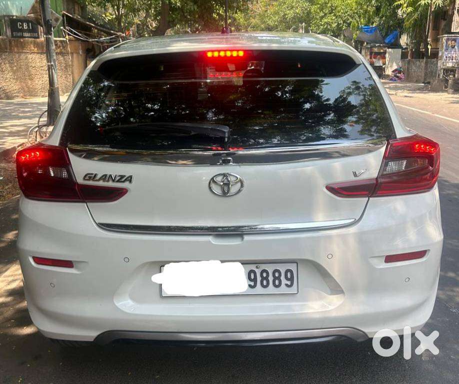 Toyota Glanza V Cvt, 2023, Petrol