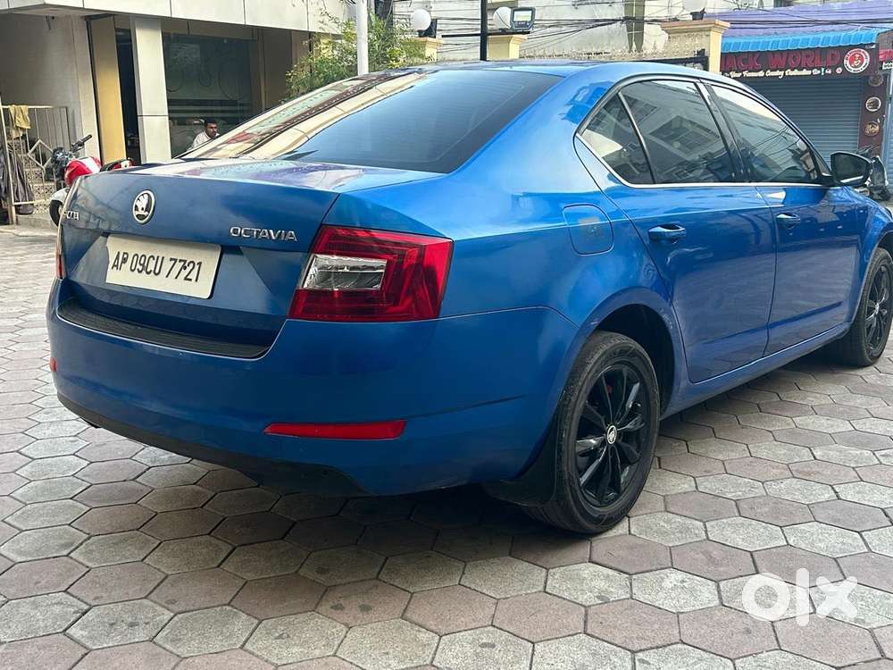 Skoda Octavia Elegance 2.0 Tdi At, 2014, Diesel