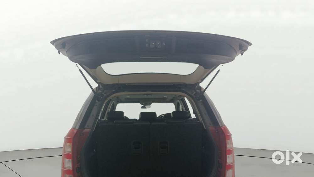 Mahindra Xuv500 2.2 W10, 2017, Diesel
