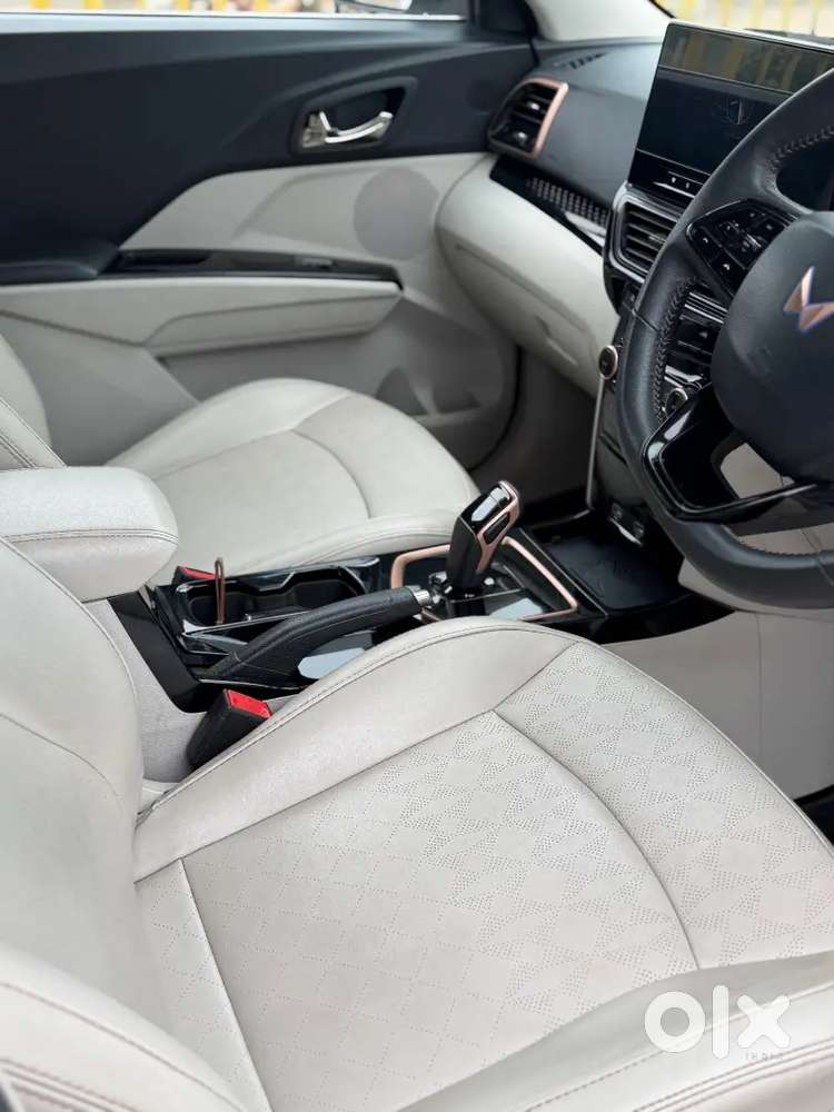 Mahindra Xuv400 Electric 2025 Automatic