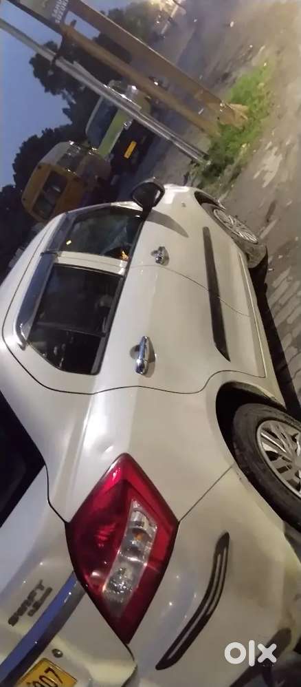 Maruti Suzuki Dzire 2022