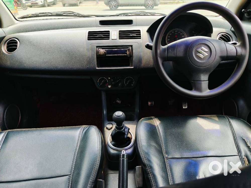 Maruti Suzuki Swift 2004-2010 Vxi Bsiv, 2005, Petrol