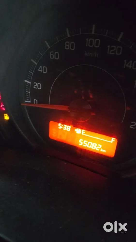 Maruti Suzuki Swift Lxi 2021
