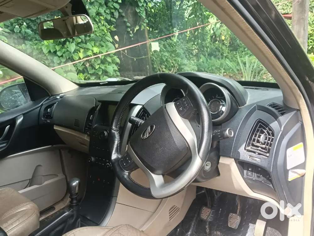 Mahindra Xuv500 2015 Diesel 169675 Km Driven