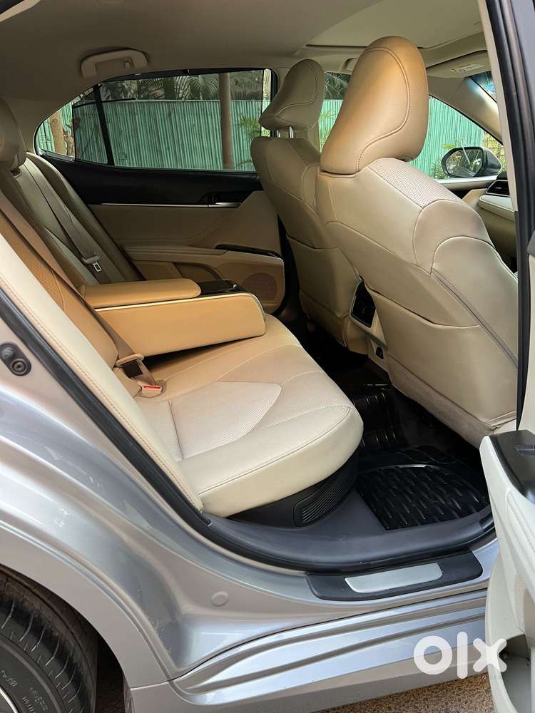 Toyota Camry [2019-ongoing] 2.5 Hybrid, 2024, Petrol