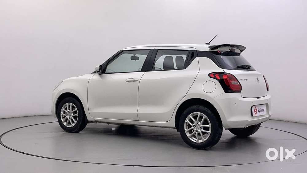 Maruti Suzuki Swift Amt Zxi, 2022, Petrol