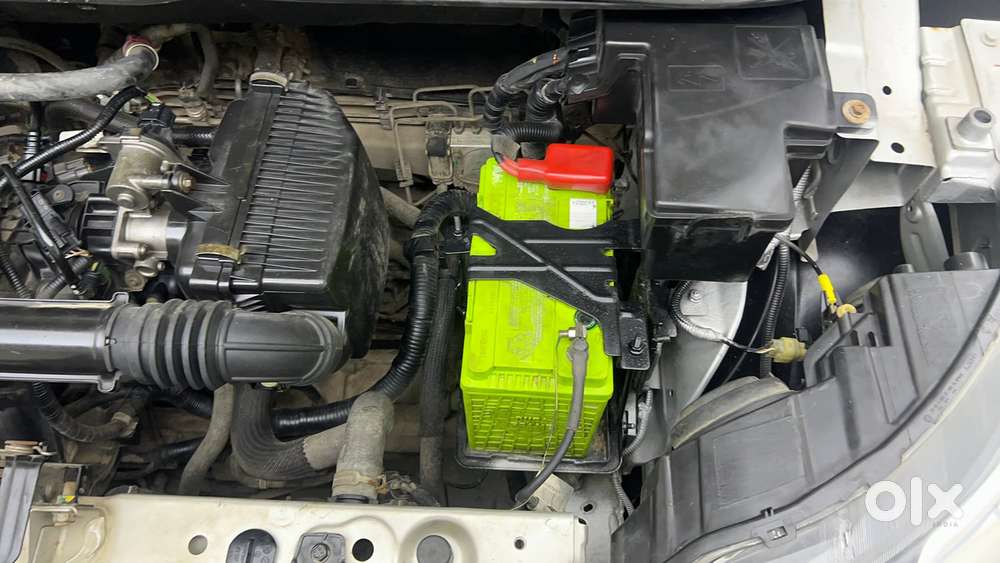 Renault Triber Rxz, 2021, Petrol