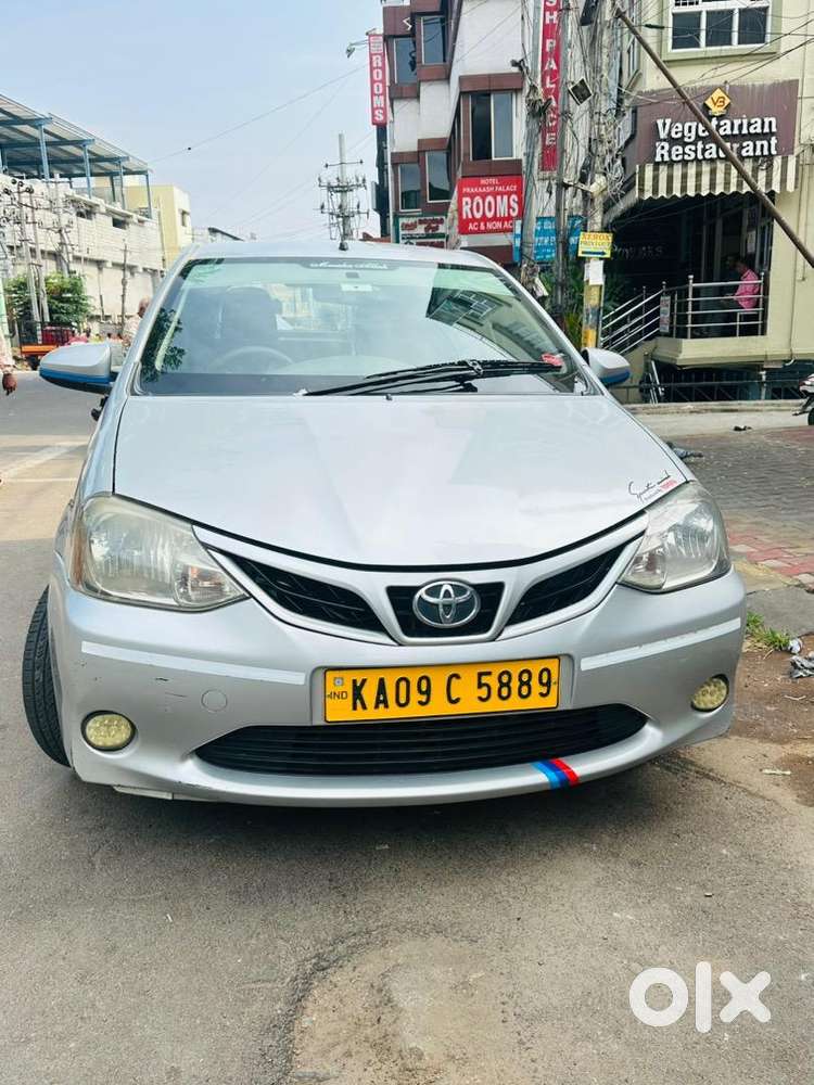 Toyota Etios Liva 2016