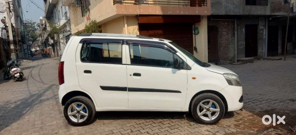Maruti Suzuki Wagon R Lxi Optional, 2012, Petrol