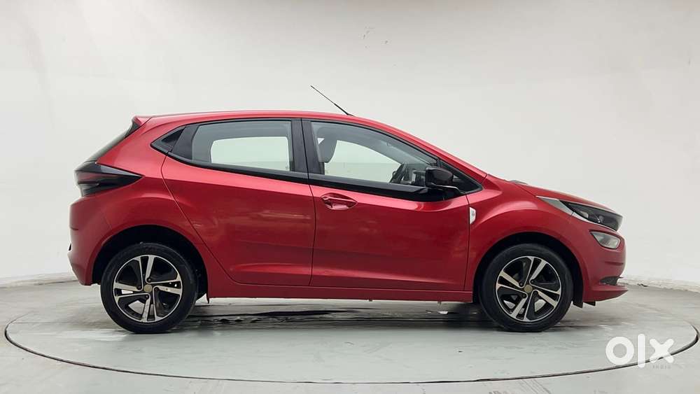 Tata Altroz Xz, 2020, Petrol
