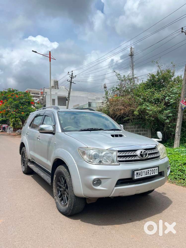 Toyota Fortuner [ ] 3.0 4x4 Mt, 2010, Diesel