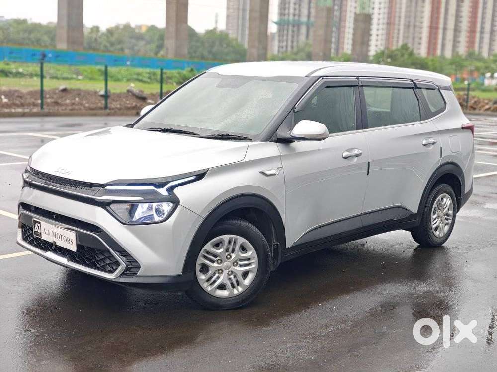 Kia Carens G 1.5 6mt Premium (o) 7-seater, 2023, Petrol