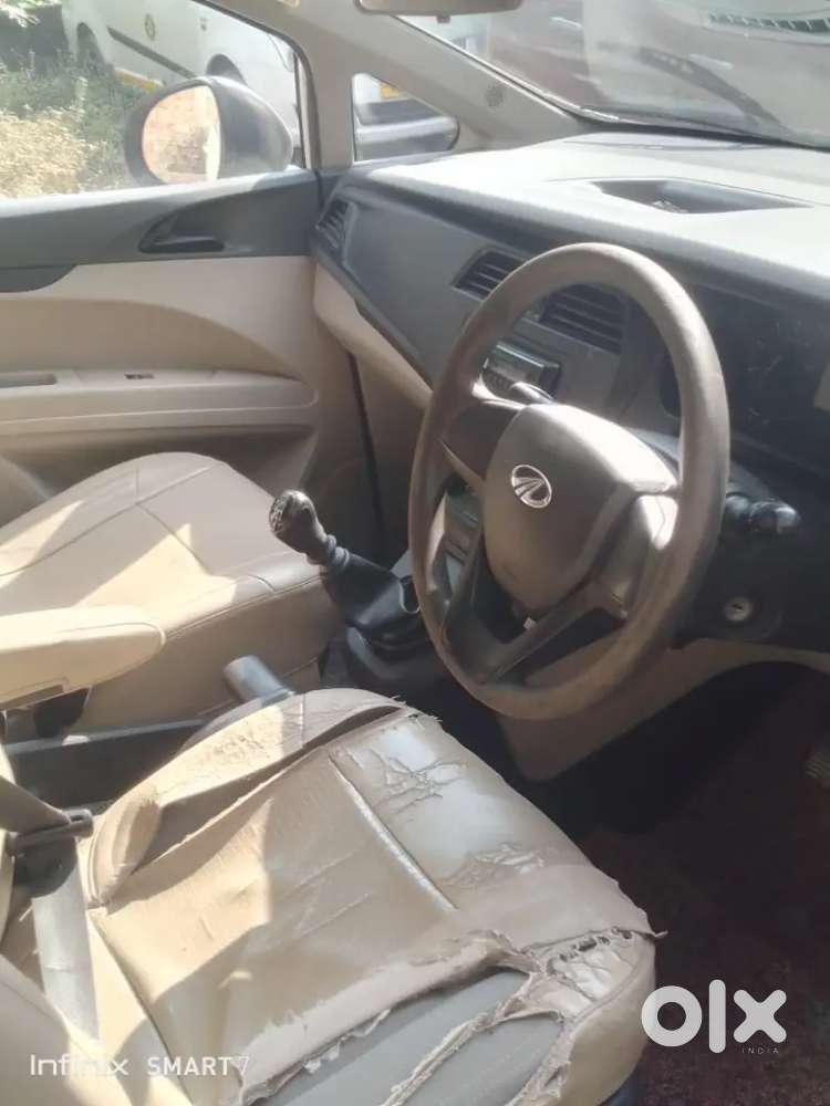 Mahindra Marazzo 2018