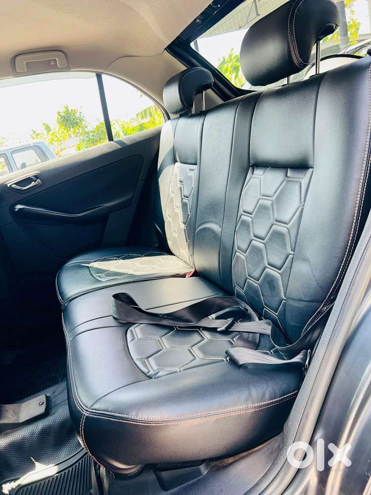 Tata Bolt Revotron Xt, 2015, Petrol