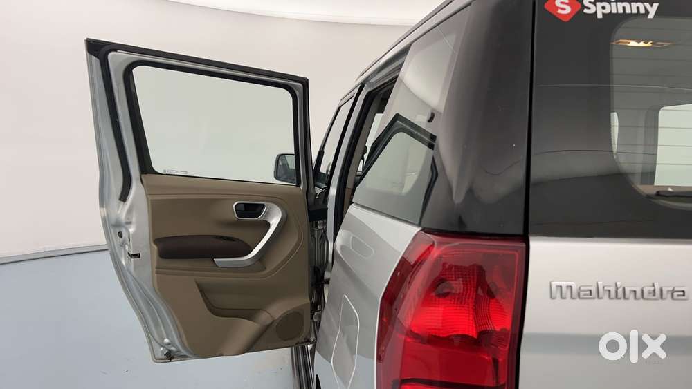 Mahindra Tuv 300 T8, 2016, Diesel