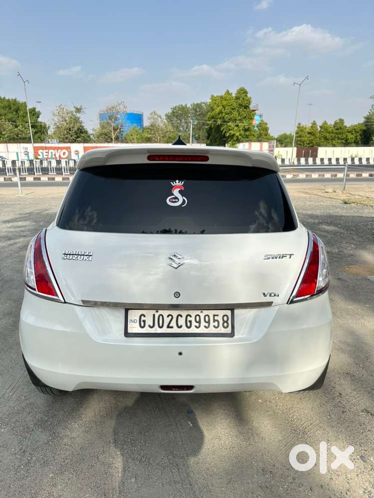 Maruti Suzuki Swift 2017 Diesel 113000 Km Driven