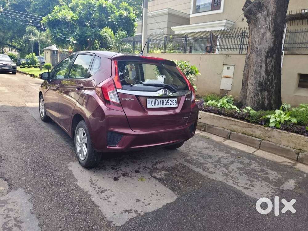 Cherry Red Honda Jazz, 2018, Ist Owner