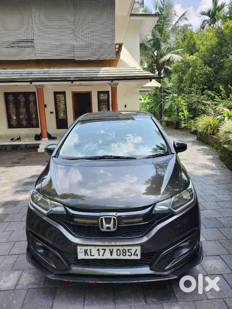 Honda Jazz Petrol Mt 2020